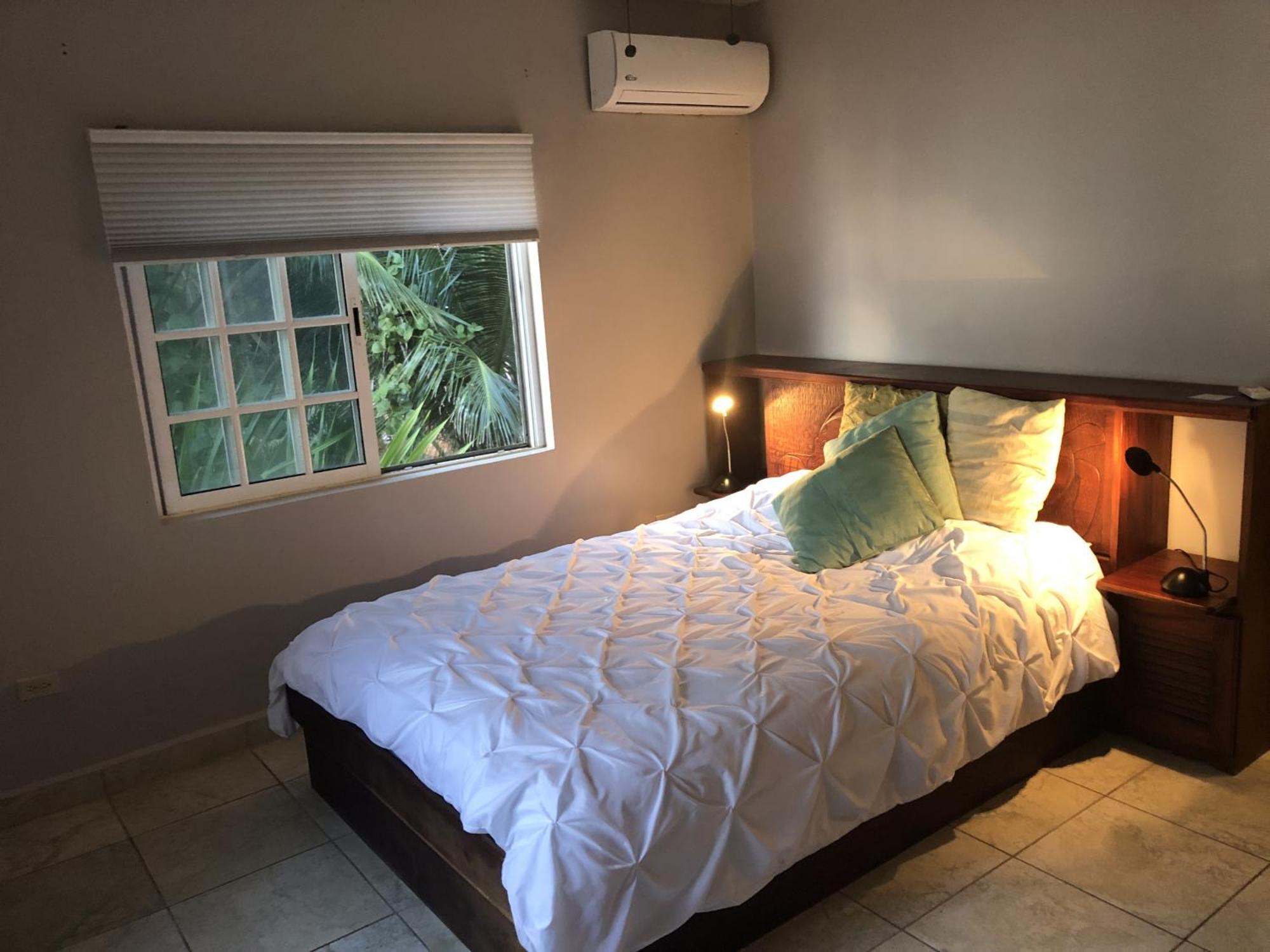 Los Porticos Placencia Room photo