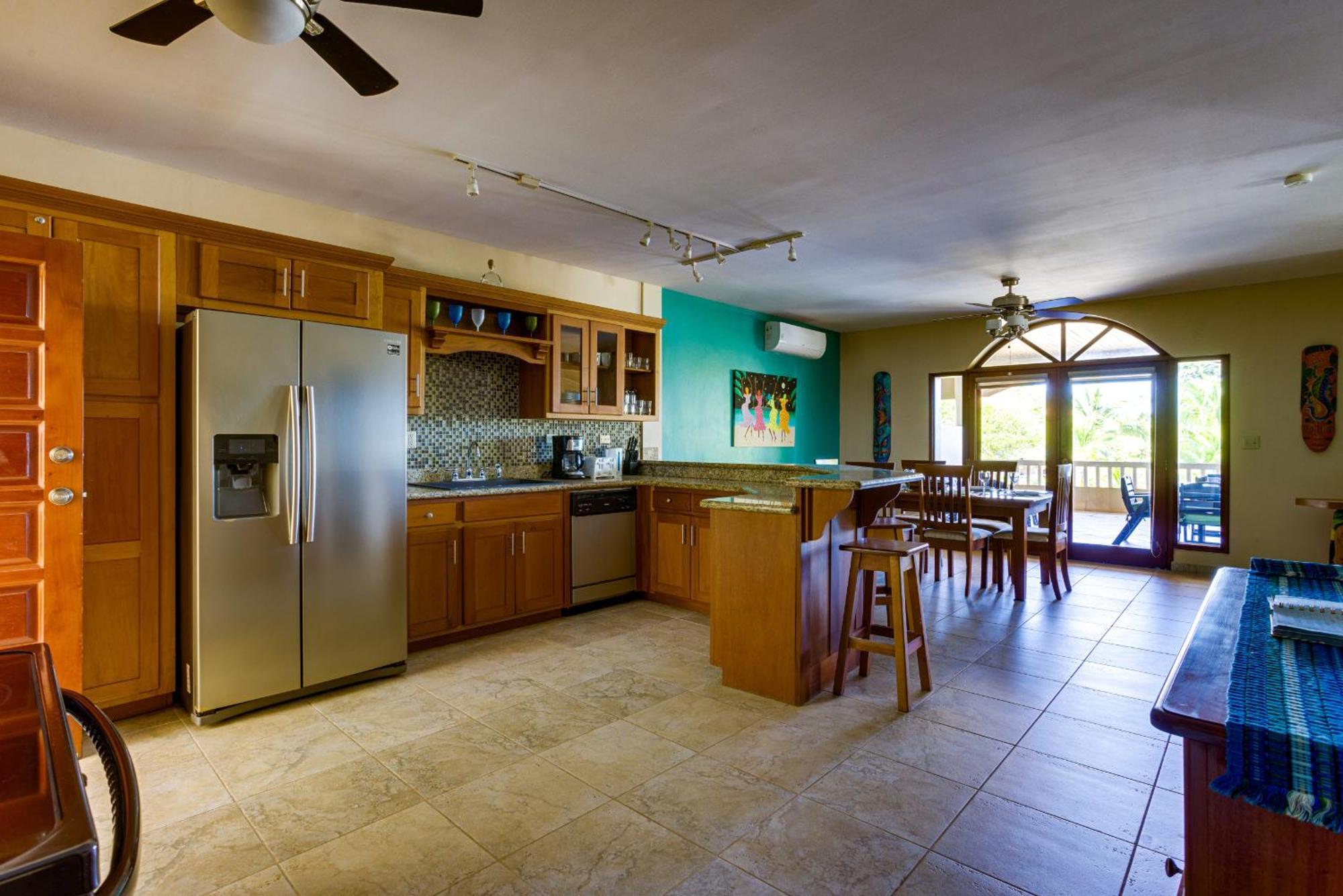 Los Porticos Placencia Room photo