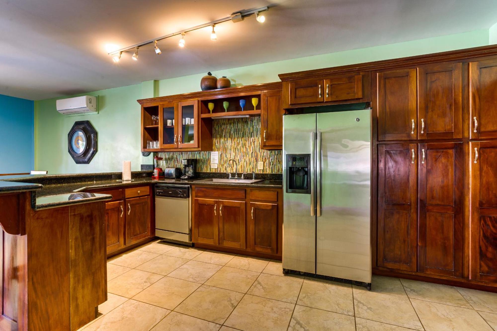 Los Porticos Placencia Room photo